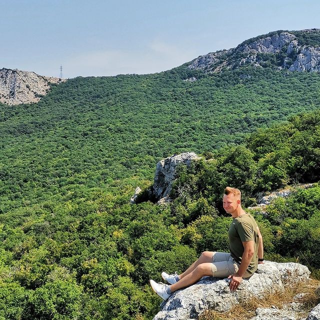 frantsevroman в LOOKY. #ласпи,#крым2021,#горыкрыма,#черноеморе2021,#отпуск2021☀️🌴🌊. Ласпи #ласпи #крым20...