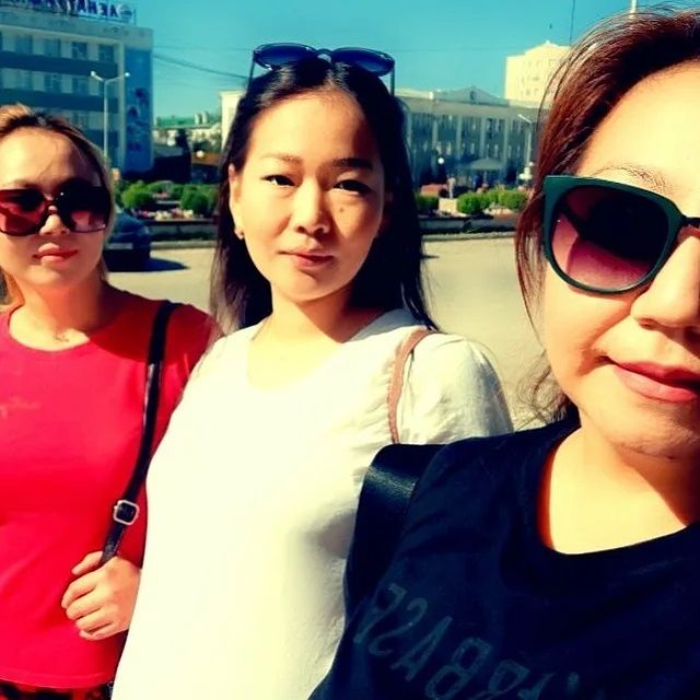 sakhayaalekseeva1992 в LOOKY. #лето2021,#отпуск,#бфф,#маматрехпринцесс,#давайостанемсявечномолодыми. Прогулка с моими💛💜...