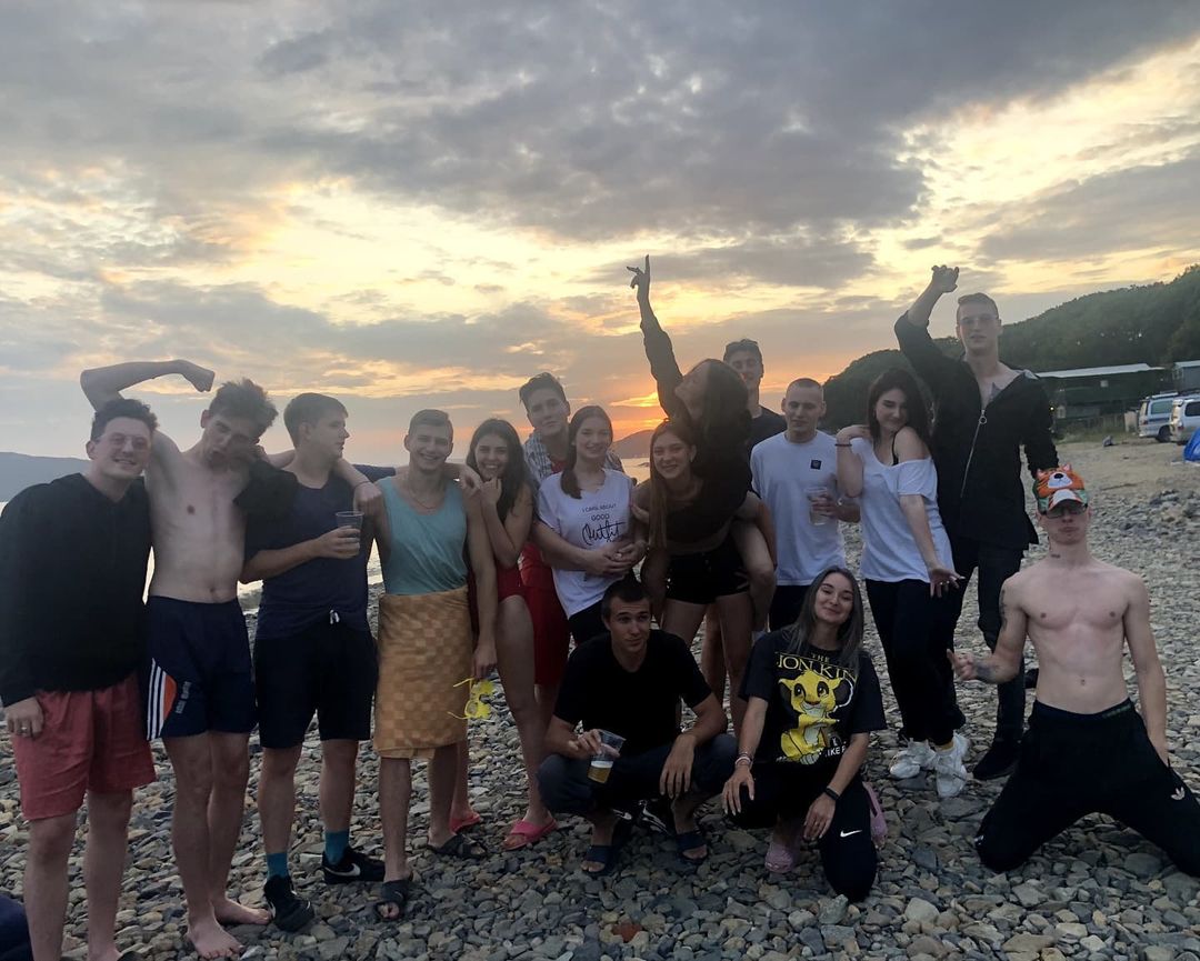 white_riverr в LOOKY — Наконец-то собрались 🤭☀️❤️