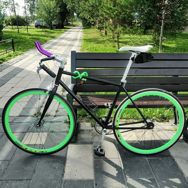 dmitriy_barinov.1 в LOOKY. #fixbike,#purefix,#purefixcycles,#onmyride. I'm boring so I'm ta...
