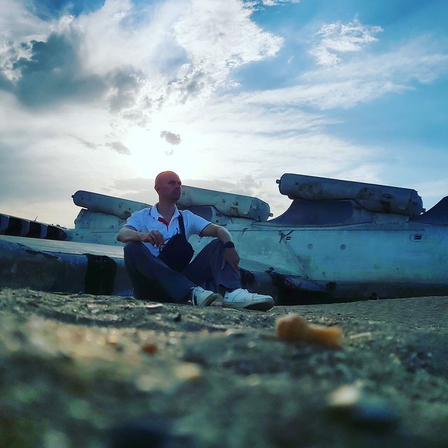 b._.a._.i в LOOKY. #отпуск2021,#дагестан,#республикадагестан,#дербент,#лунь,#экраноплан,#экранопланлунь,#каспийскоеморе,#море,#песок,#sea,#kaspiansea,#travel. Ракетный корабль-экр...