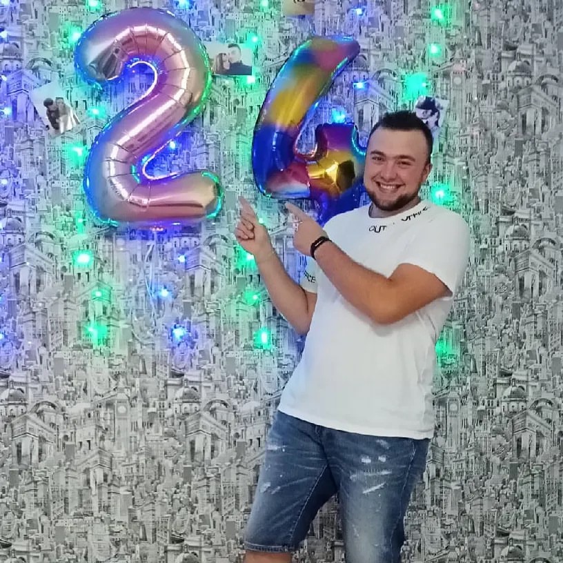 24🤫