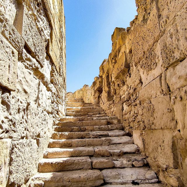 magila34 в LOOKY. #xiaomi,#xiaomimi10tpro,#xiaomicamera,#mobilephotography,#mobilephoto,#vacation,#holidays,#cyprus,#architecture,#nature,#hdr,#traveldays,#lighthouse,#ancientarchitecture,#archeology,#bluesky. #xiaomi #xiaomimi10t...