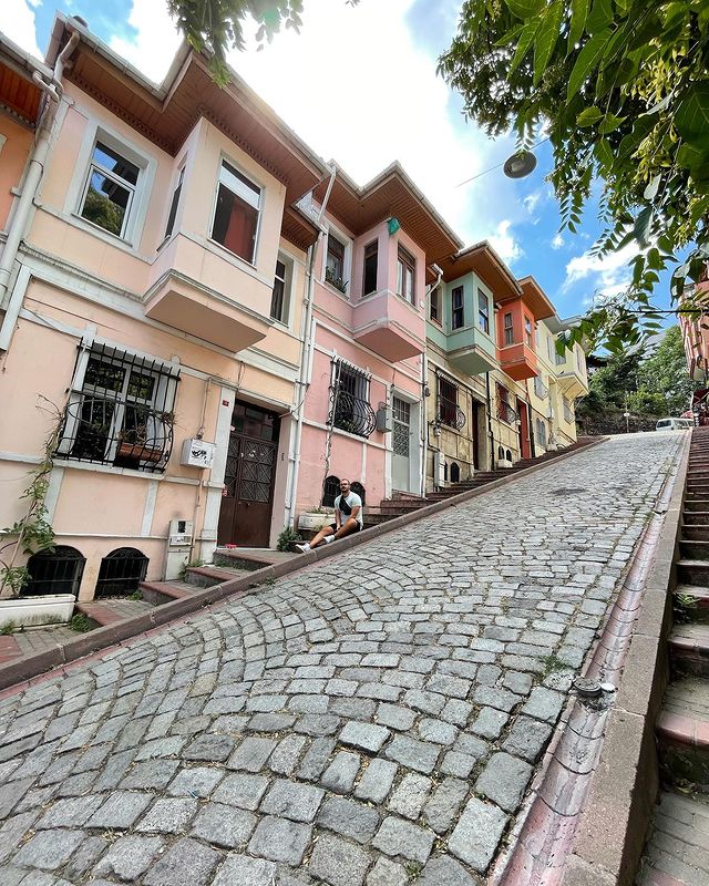 koch_sergey в LOOKY. #summer,#vibe,#balat,#fener,#live,#russia. Идя по карьерной лес...