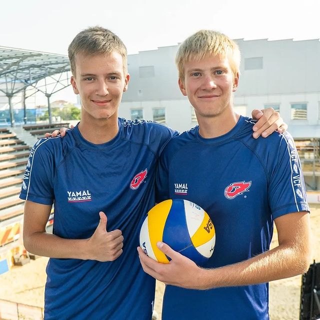 olgakvochko в LOOKY. #витязево,#волейбол,#fakelvolley. Наша песочная битва ...