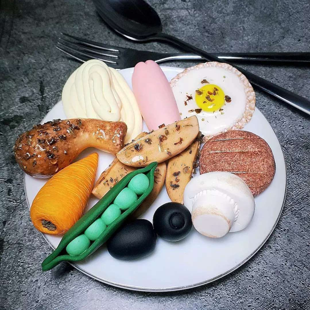 ira_lis_ в LOOKY — Меня мои дети одолели с этой миниатюрной едой 😂
Мы вчера вс