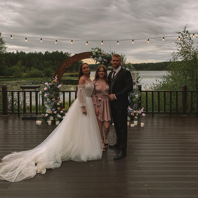 mironovaalina_ в LOOKY. #свадьба,#свидетельница,#подружкиневесты,#wedding,#friends,#друзья,#moment,#top,#любовь,#семья,#счастье,#insta,#пастерскоеозеро,#самыелюбимые,#❤️. Афанасьевы💕#🖤#заме...