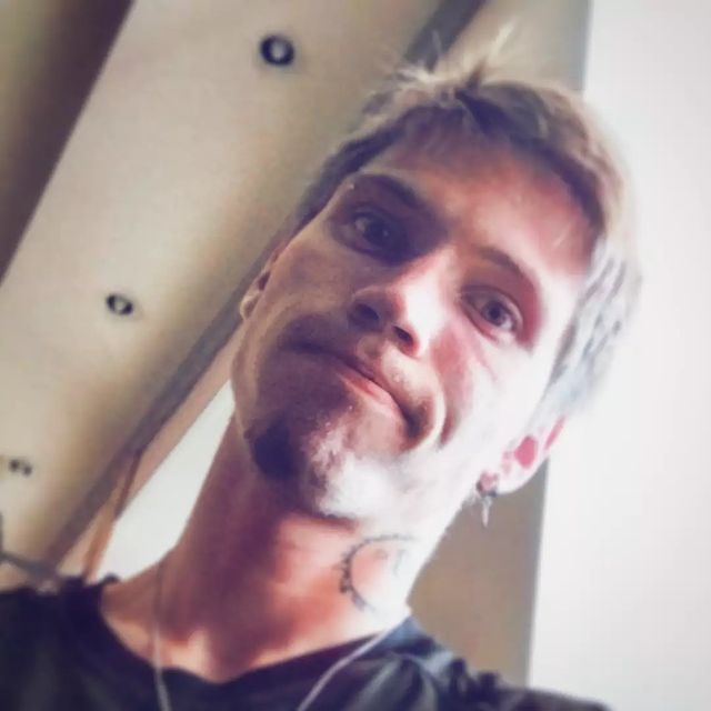 n_s_n_v в LOOKY. . Дед