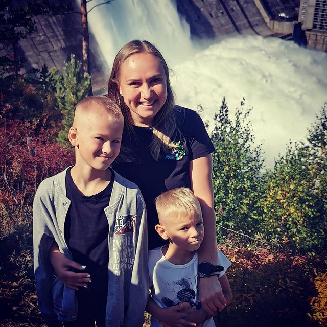 elvira_sam_ в LOOKY. . null