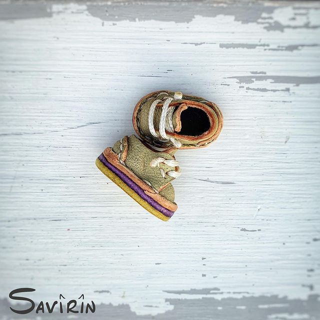 savirin в LOOKY. #obitsu11,#blytheshoes,#кукольнаяобувь,#dollaccessories,#minishoes,#dollshoes,#обувьдлякукол,#обувьдлябжд,#ooakdoll,#миниобувь,#обувьручнойработы#bjd#miniatureshoes#dollhobby#dollshoesthailand,#latidollthailand,#obi11,#obi11doll,#obi11outfit,#latiyellowthailand,#bjddollthailand,#dollthailand,#dollshoes,#obitsu,#obitsuroid,#obitsudoll,#doll,#dollphotgraphy#obitsu11shoes. Полуботинки на #obit...