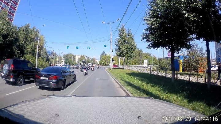 bonzikk в LOOKY. . Ищи меня в клипе😠😂