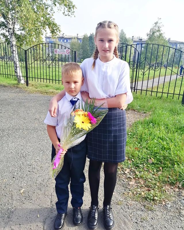 isakova_anastasija в LOOKY. . 1 класс и 6 класс 😘