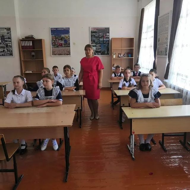 vera.kosova в LOOKY. . Вот и снова в школе....