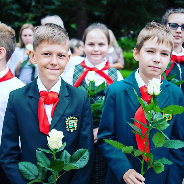 ksunchik_1709 в LOOKY. . Юные пионеры! Перени...