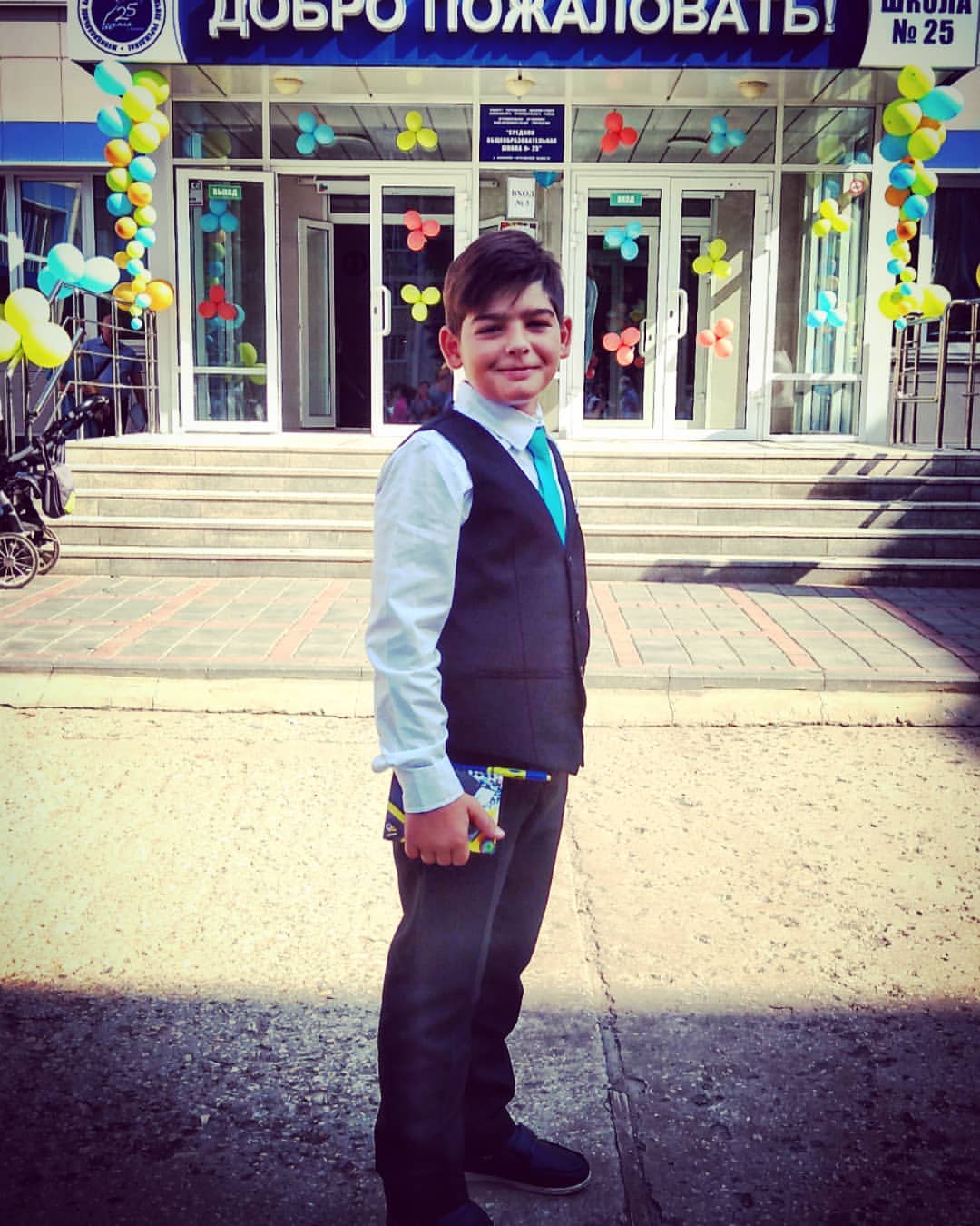Уже пятиклассник!🎓🎒📚 #РомашкаПятиклашка #сновавшколу2021 #сновавшколу #сош25балаково