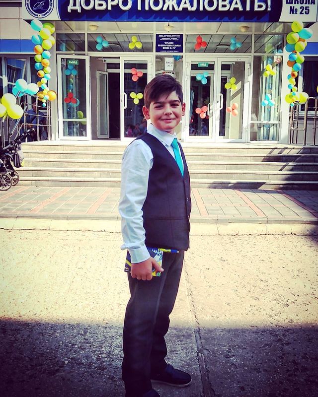 sehmet_t.s в LOOKY. #РомашкаПятиклашка,#сновавшколу2021,#сновавшколу,#сош25балаково. Уже пятиклассник!🎓�...