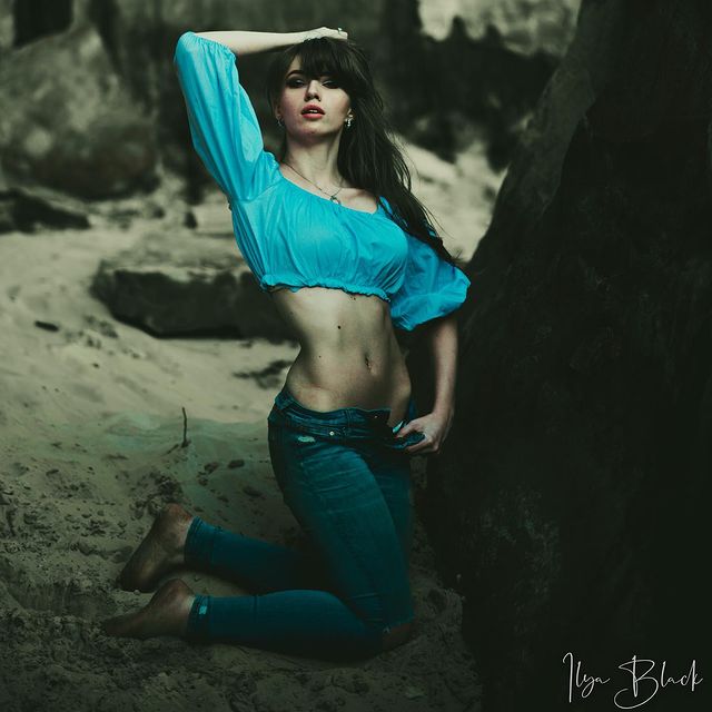 ilyablack.ru в LOOKY. #ilyablackphoto,#blackandwhite,#model,#sexy,#girl,#liketime,#popular,#moscow,#dream,#photo,#photosession,#like,#projectblack,#top,#instagram,#time,#ibphotom,#phmbib,#ibmemories,#ibdarktime. Время.Время не лечит...