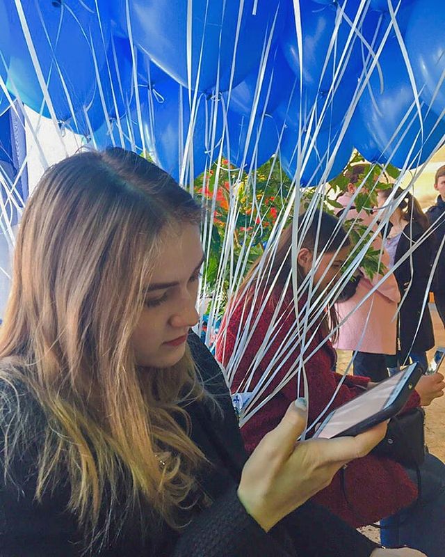 marusya.1999 в LOOKY. #me,#balloons,#work,#мысли,#братьиделать,#followme,#мощьнамощь,#blue,#lifestyle,#instagood,#mood. Нет слова "Не могу",...