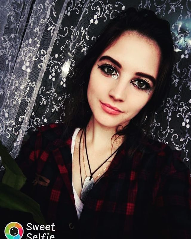 malkova18 в LOOKY. . null