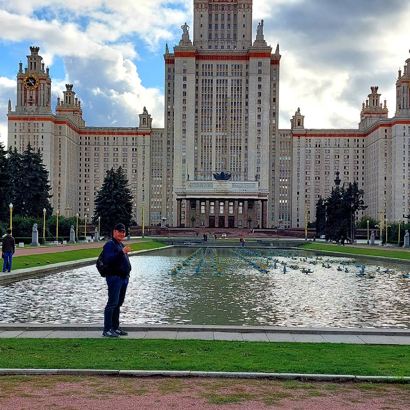 lnr26031999 в LOOKY. . null