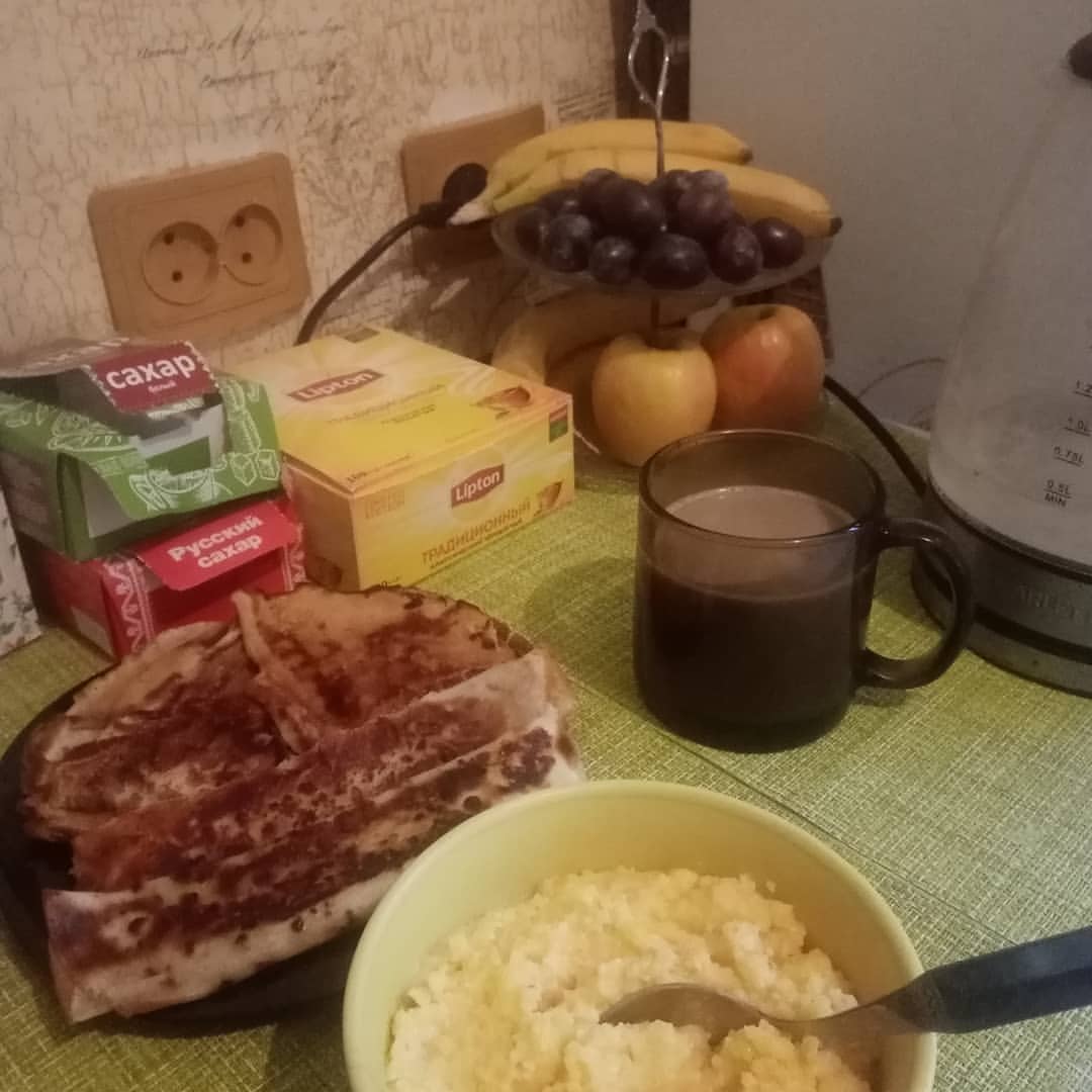 valentinagrinfix в LOOKY. . Мамское утро 😁
Ребё...