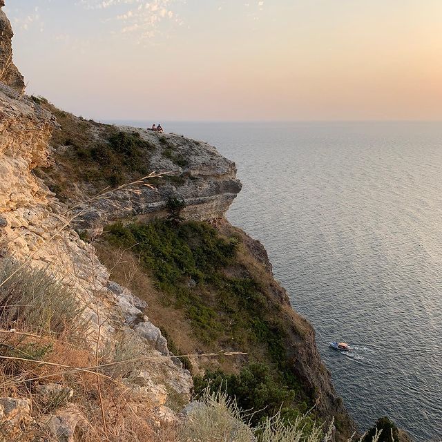alinaizberlina в LOOKY. #fiolent,#крым,#crimea,#travel. «Не иди туда, куда в...