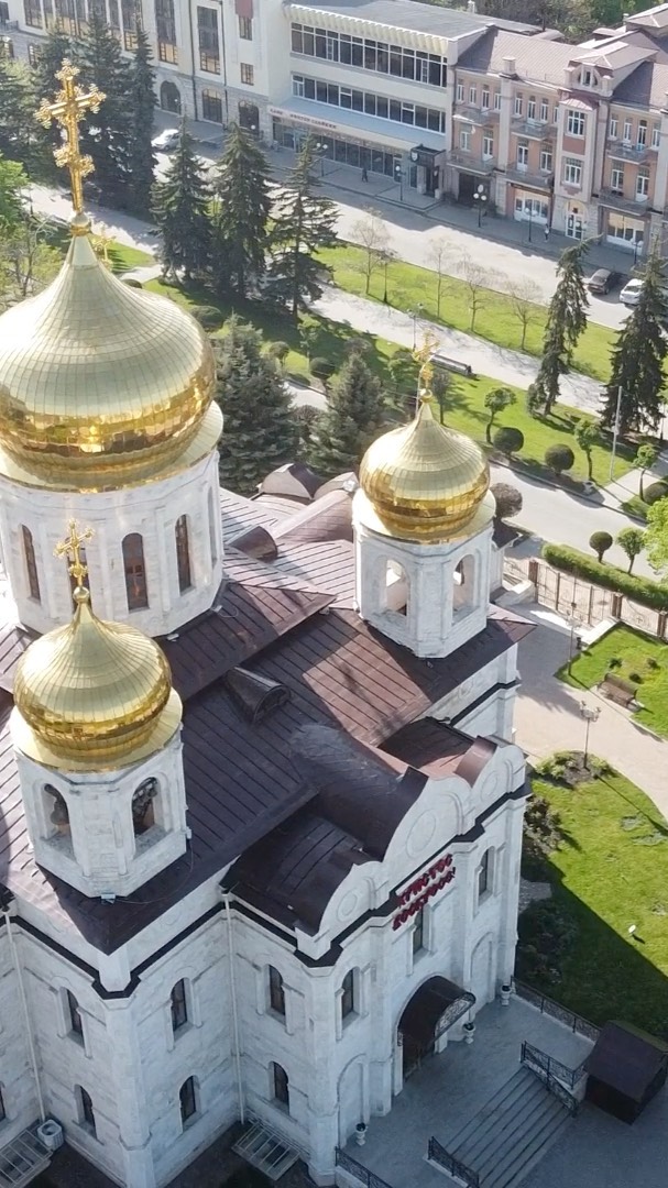_freefly_313 в LOOKY. #церковькмв,#небо,#небокмв,#кмв,#полетdji,#dji,#душа,#крест,#кавминводы. #церковькмв #небо #н...