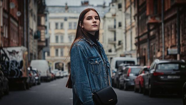 boypravsergei_ph в LOOKY. #americanportrait,#artphotography,#85mm,#фотограф,#фотографспб,#идея,#модель,#локации,#кино,#films,#spbphotography,#urbanportrait,#commercialphotography,#dreamer,#streetph,#streetphotography,#artphotography,#portrait,#urbanlovers,#girl,#rust,#city,#autumn,#melancholy,#spb,#saintpetersburg. #americanportrait #a...