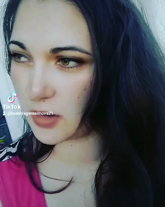kseniya_gerasimova21 в LOOKY. . Время бежит , 
Проле...