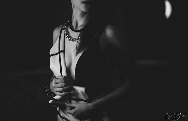 ilyablack.ru в LOOKY. #ilyablackphoto,#blackandwhite,#model,#sexy,#girl,#liketime,#popular,#moscow,#dream,#photo,#photosession,#like,#projectblack,#top,#instagram,#time,#ibmagic,#ibphmagic. Пустота. Профессор в...
