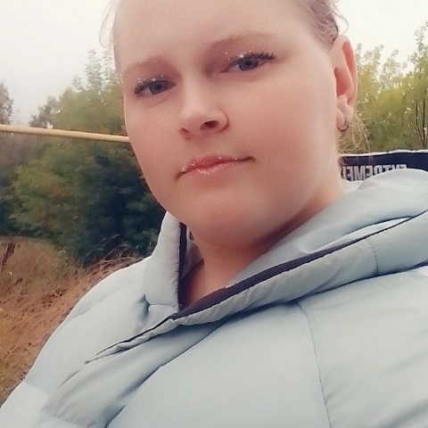 _abrosimova_96 in LOOKY. . )