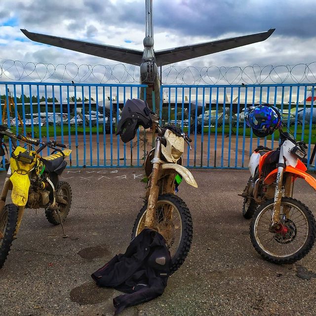 zubr420 в LOOKY. #фото,#мото,#эндуро,#photo,#moto,#enduro. Покатались, поплавал...