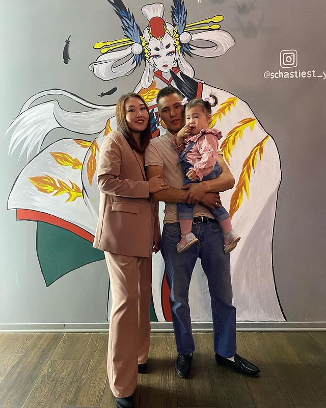 ai.dmtrva в LOOKY. . 👨‍👩‍👧❤️