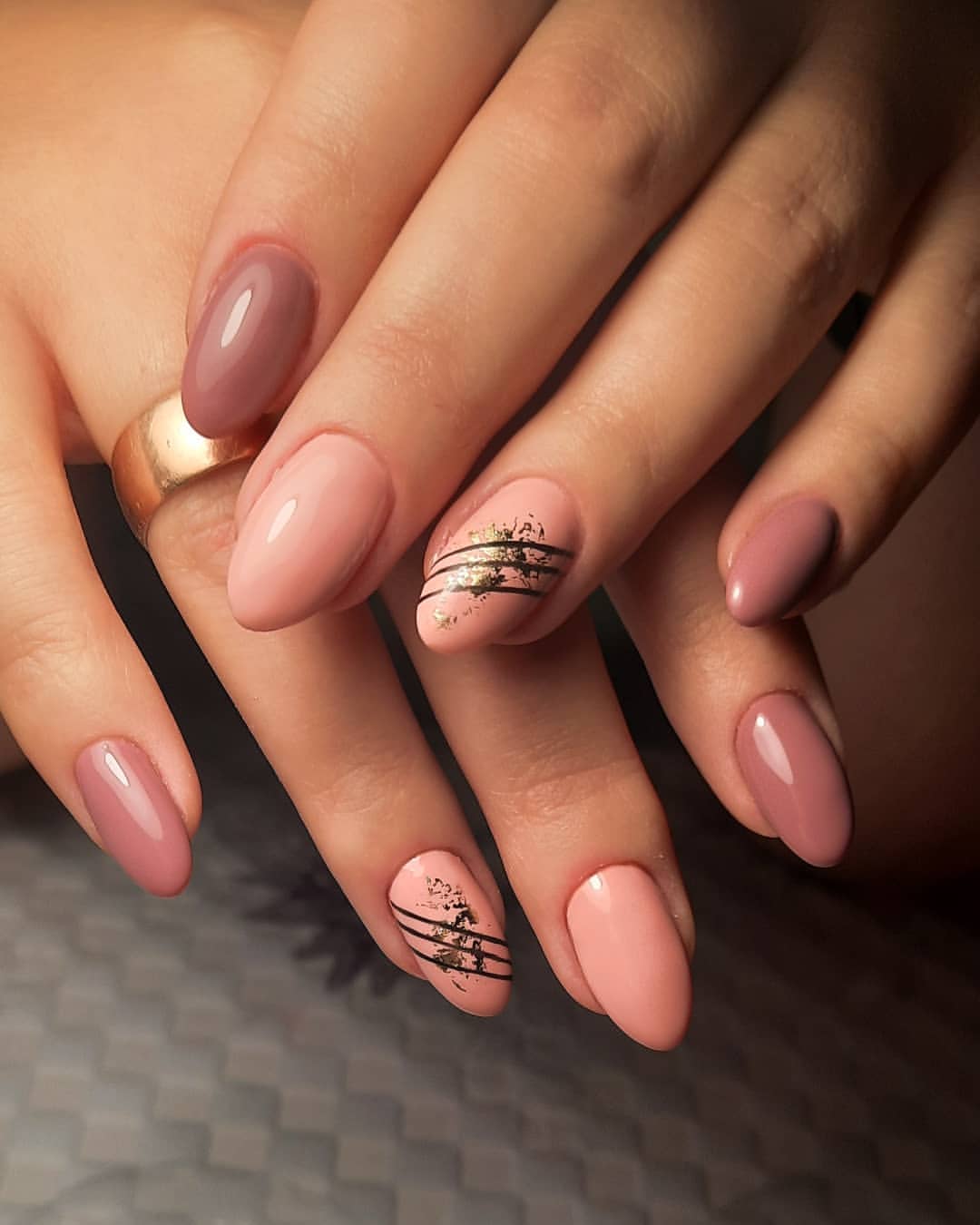 juliana_nails_pavlova в LOOKY — 🔴Прайс на услуги🔴 

❣Комплекс 1️⃣:  🧮1100₽
Маникюр + гель