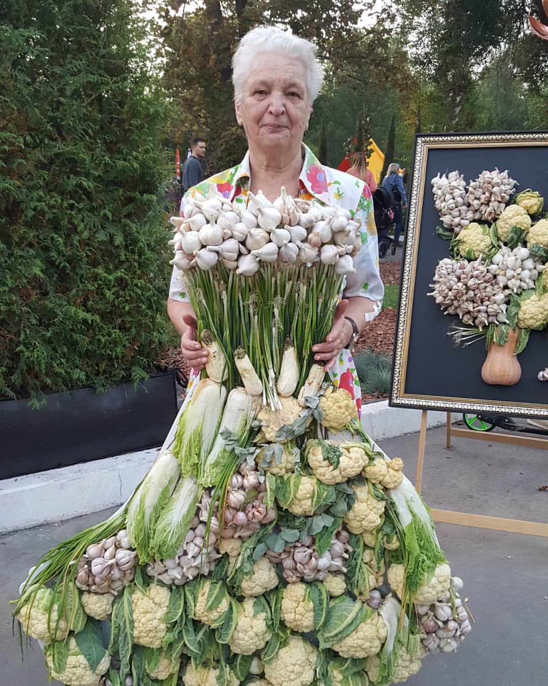 Мамуля в овощном платье), мне размерчик не подошёл)))