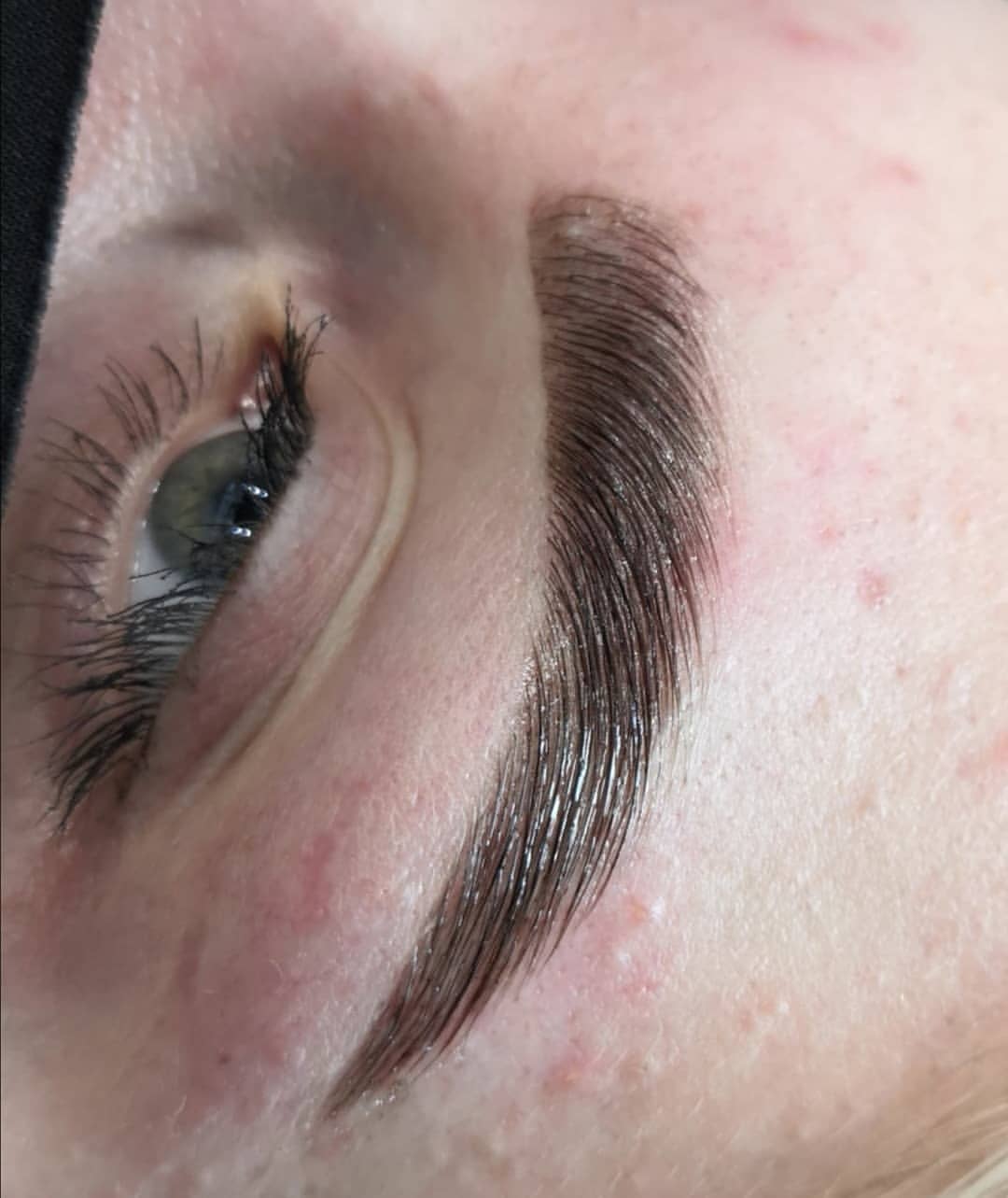 zyubanova_brows в LOOKY — Долговременная укладка 🥰