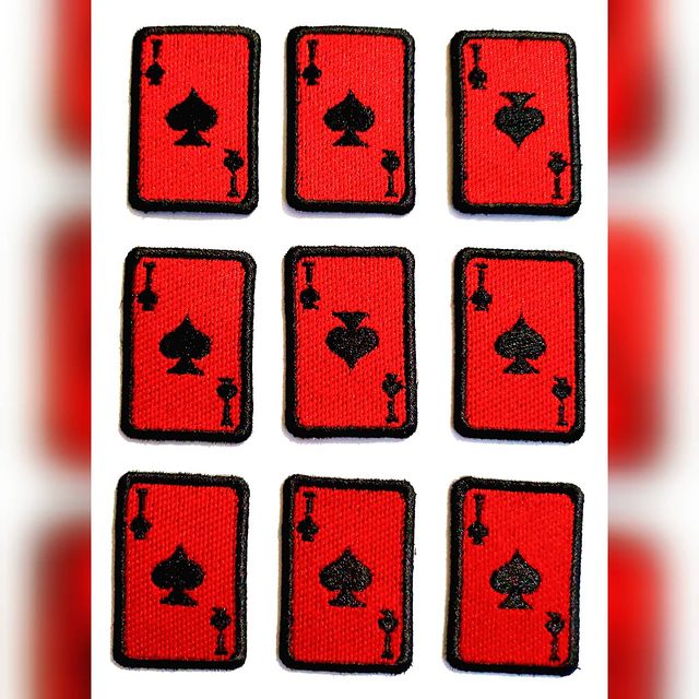 annasintez.patch.art в LOOKY. #карты,#туз,#картатуза,#нашивкакарта,#нашивкикарты,#картачервей,#черви,#вышивка,#вышивканазаказ,#нашивкиназаказ,#нашивки,#вышитыенашивки,#мастерповышивке,#мастерскаявышивки,#аппликации,#вышитыекарты,#patch,#chevron,#patches,#stripe,#embroiderypatch,#embroidery,#embroiderychevron,#hendmadedecor,#hendmade,#annasintez,#embroiderycard,#embroider. Карты червей.
Туз.

...