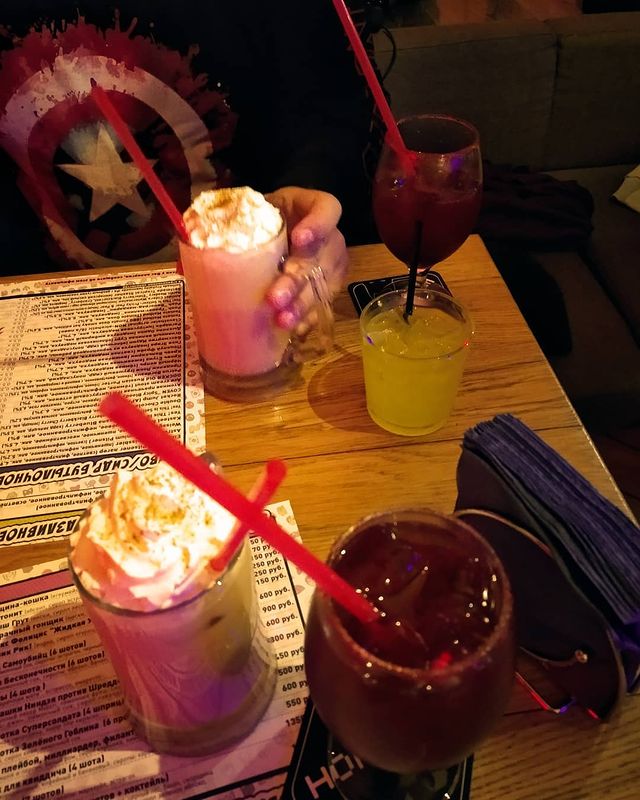 owl_53 в LOOKY. . Бар неканон... Зал п...