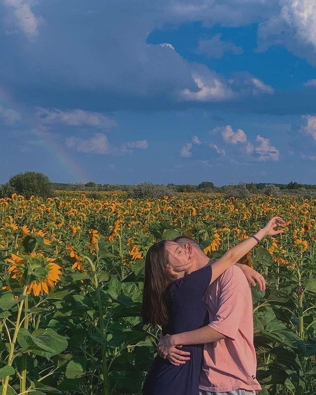 daniil_lean в LOOKY. #liketime,#love,#friends,#snapseed,#hujicam,#followｍe,#follow4followback,#followforfollowback,#likeforlikes,#like4likes,#likeme,#summertime,#summer. кидает плотную зигу ...
