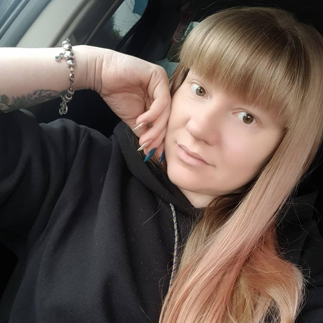 annagrebenyuk27 в LOOKY. #ждун,#вожидании,#сынтыгде,#школашкола,#мать,#прокопьевс. Naturals! 🍂💦💜

#ж...