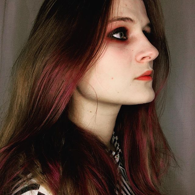 reena.khkh в LOOKY. . Я не знаю что тут на...