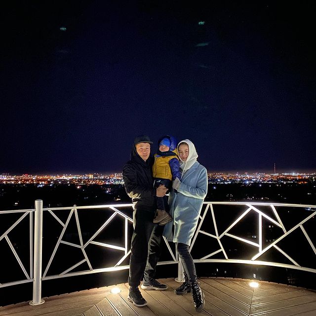 _parkham_ в LOOKY. #myfamily,#myqueen,#myking,#mywife,#myson,#mylove. 🌃🌌 #myfamily #myqu...