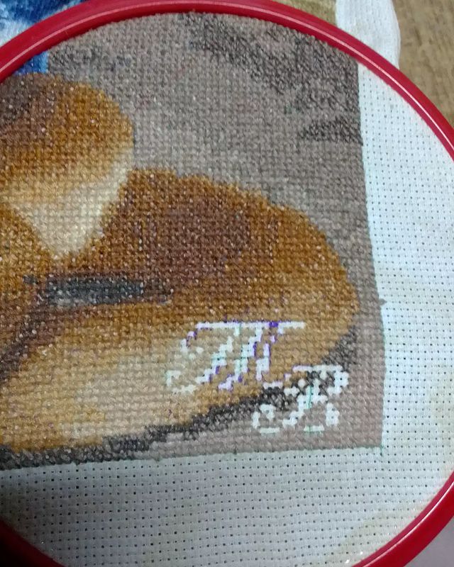 veratroshkova в LOOKY. #вышиваютнетолькобабушки,#золтоеруно,#crossstitch,#crossstitcher,#zolotoeruno,#zolotoeruno_russionsamovar. Последний штрих)))))...