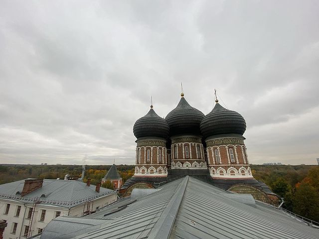 alex.post.travel в LOOKY. #измайлово,#хрампокрова,#православие. Провели операцию по ...