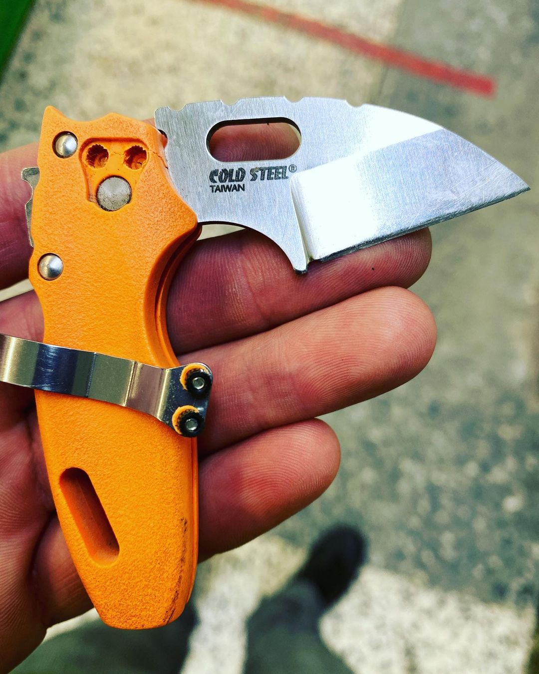 bonzikk в LOOKY — Малыши на кармане огребают не по-детски🥲 #coldsteel #knifep