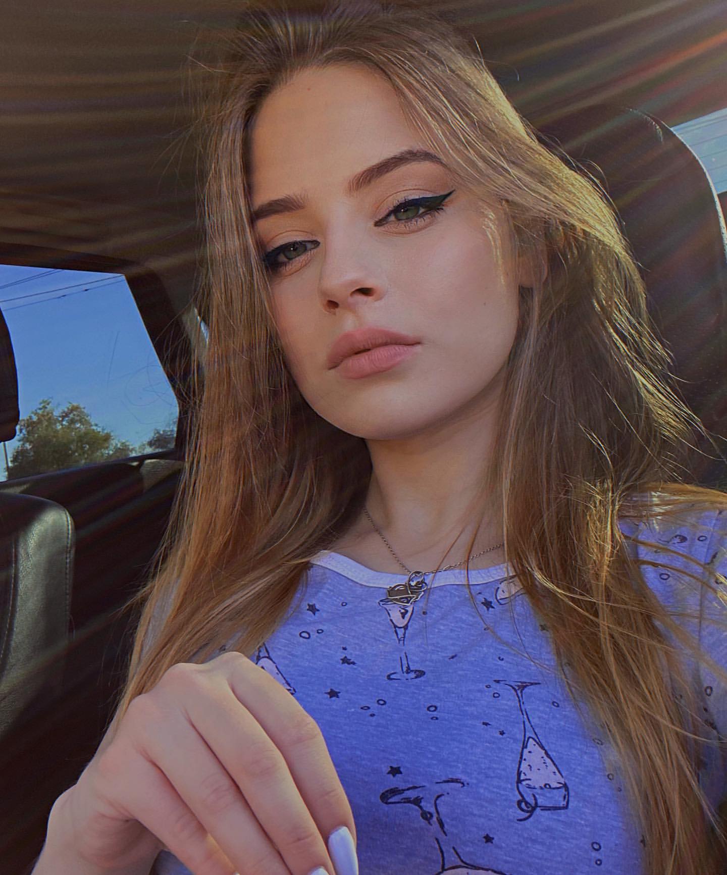 mrs_makhortova в LOOKY — 🍷🌅