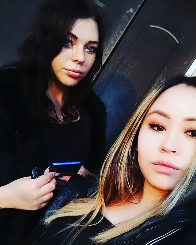 antonovasasutka27 в LOOKY. . 🌹🌹🌹🌺🌺🌺