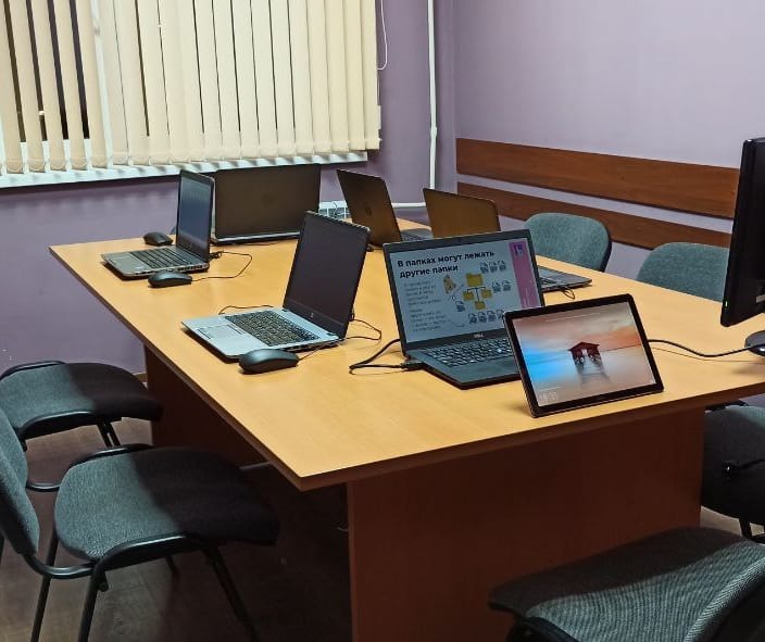 algoritmika_severnoe_butovo в LOOKY — В маленький уютный класс, на курс Компьютерная грамотность д
