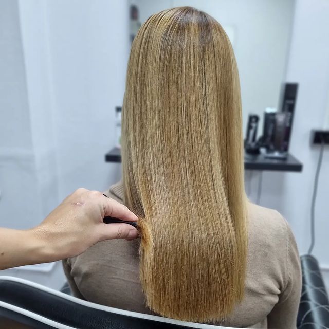 stylist.nika в LOOKY. #StylistNika,#окрашиваниеволос,#первомайская. Получить консультаци...