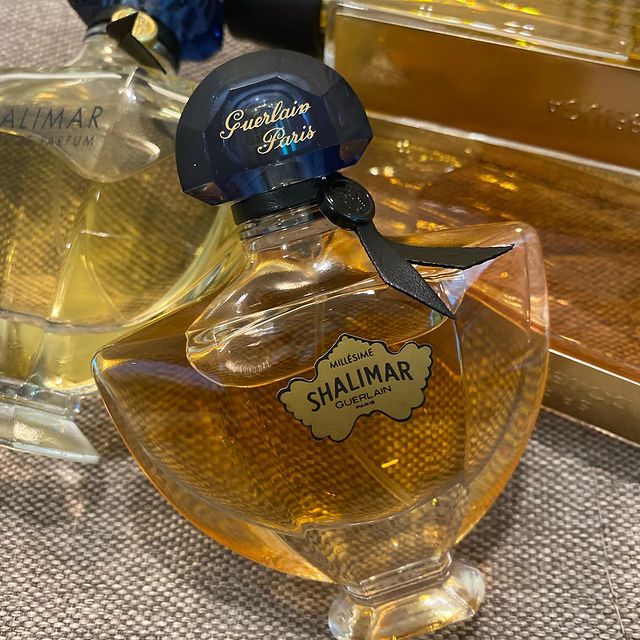 cosvitalista в LOOKY. #ящитаюнадабрать,#shalimarmillesimevanillaplanifolia,#sotd,#guerlainperfume,#guerlainparfum,#парфюмерныйблог,#guerlainshalimar,#guerlainrussia,#guerlainfragrance,#парфюмерныйблогер,#cuirbeluga,#doublevanille,#шалимар,#парфюмерныйгардероб,#shalimarvanillaplanifolia. Limited edition of s...